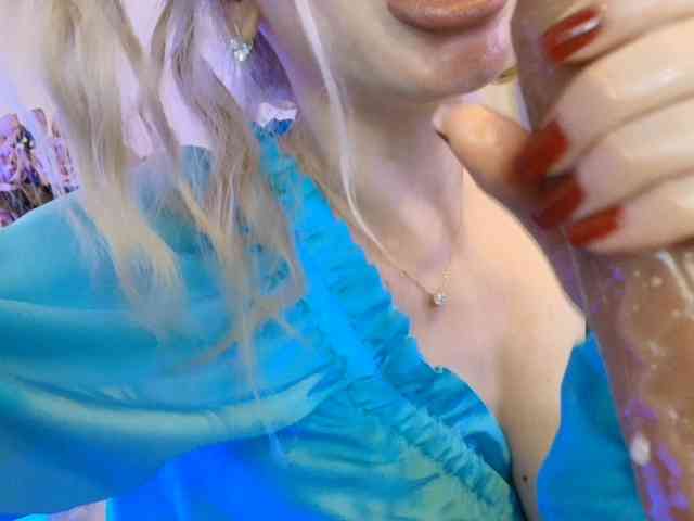 Liliiaxxx webcam
