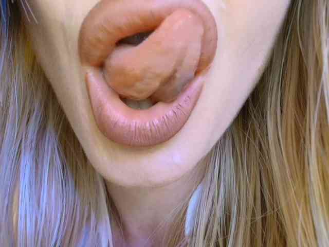 Modèle: Liliiaxxx