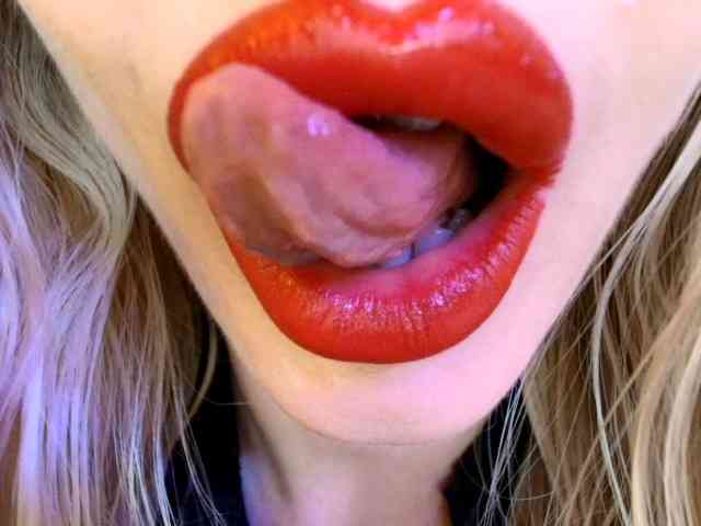 Liliiaxxx webcam