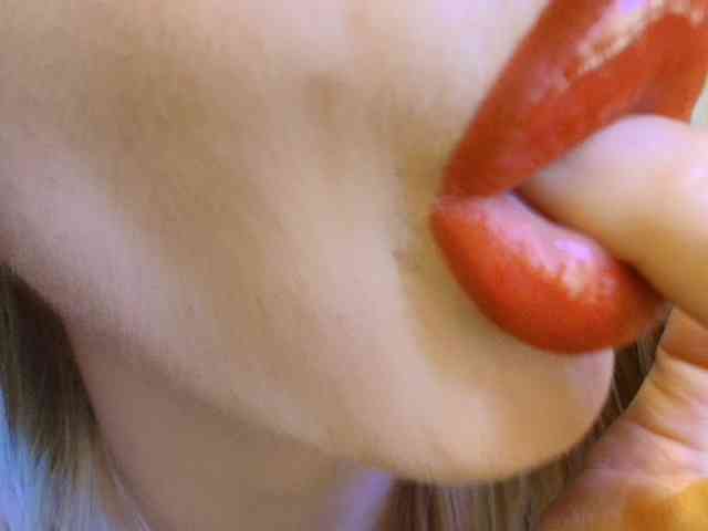 Liliiaxxx webcam