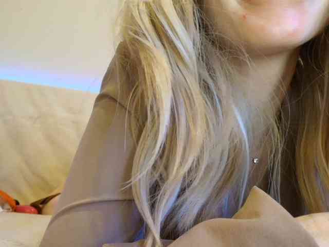 Liliiaxxx webcam