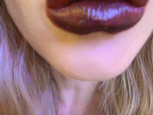Liliiaxxx webcam