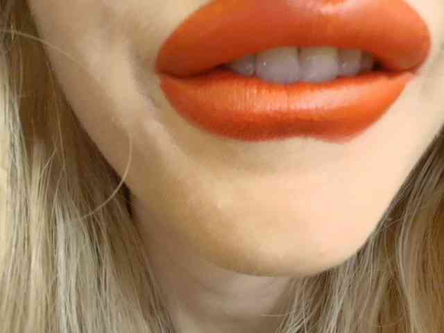 Liliiaxxx webcam