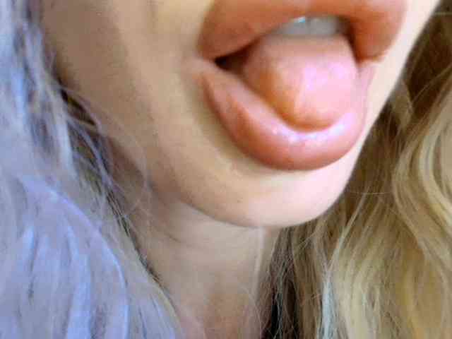 Liliiaxxx webcam