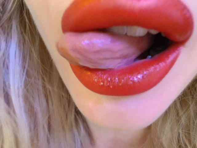 Liliiaxxx webcam