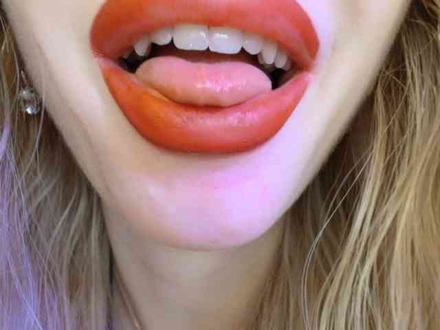 Liliiaxxx webcam