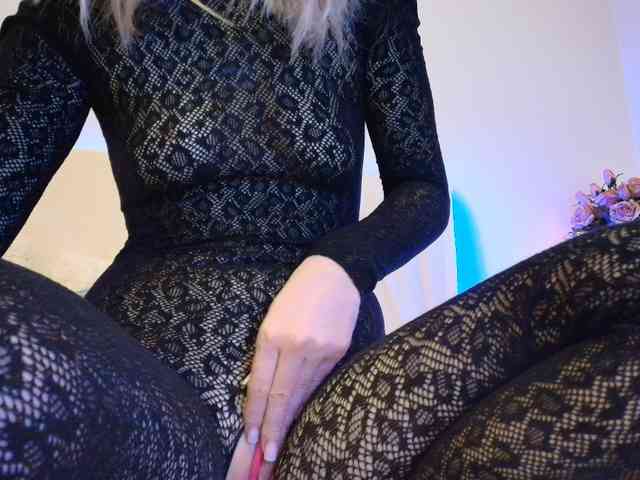Liliiaxxx webcam