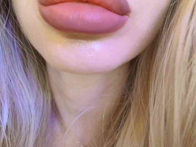 Liliiaxxx webcam