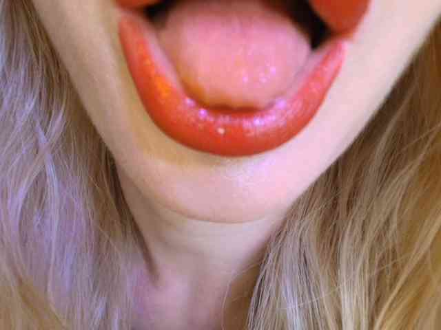Liliiaxxx webcam