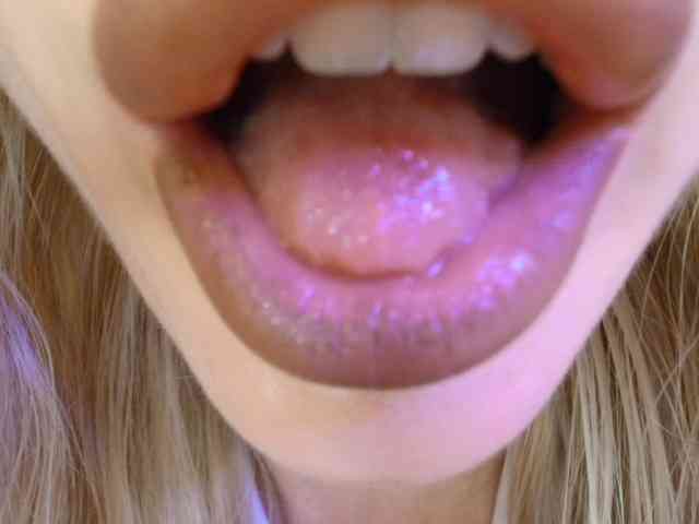 Liliiaxxx webcam