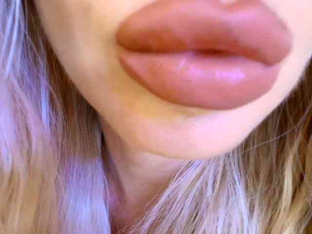 Liliiaxxx webcam