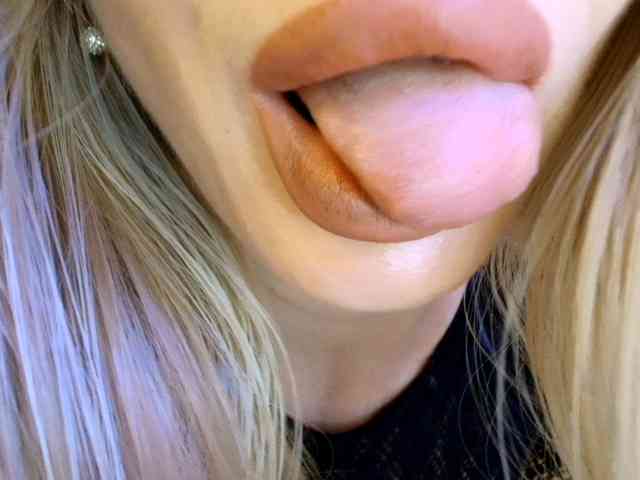 Liliiaxxx webcam