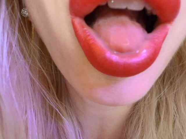 Liliiaxxx webcam