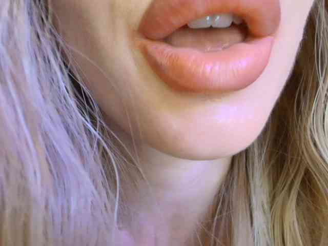 Liliiaxxx webcam