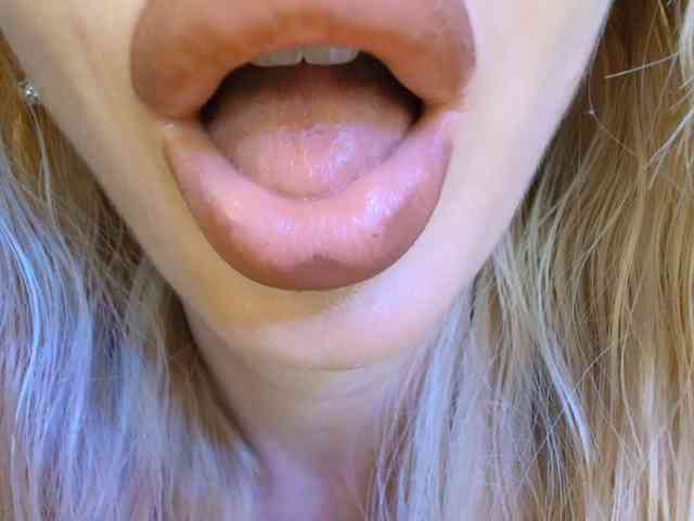 Liliiaxxx webcam
