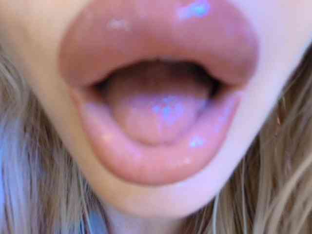 Liliiaxxx webcam