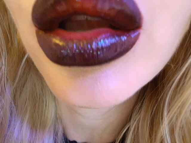 Liliiaxxx webcam