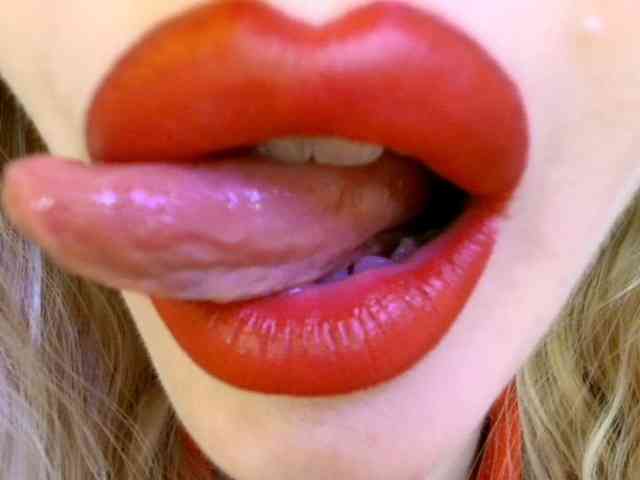 Liliiaxxx webcam