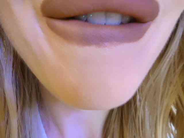 Liliiaxxx webcam