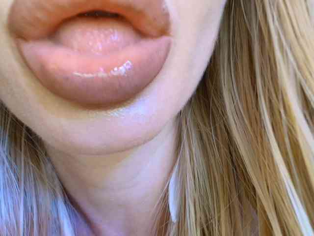 Liliiaxxx webcam