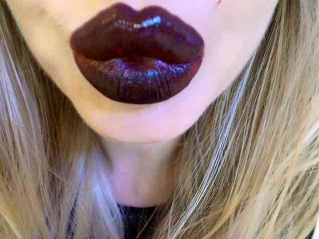 Liliiaxxx webcam