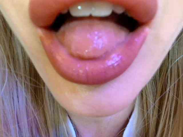 Liliiaxxx webcam
