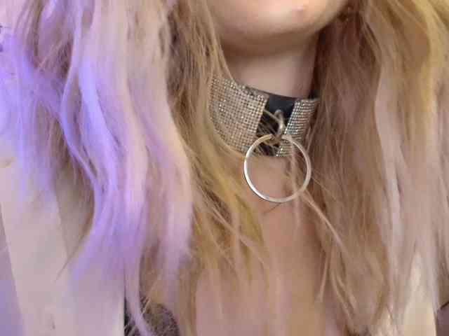 Liliiaxxx webcam