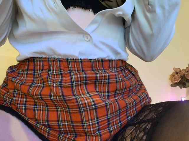 Liliiaxxx webcam