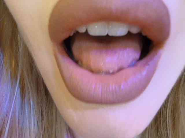 Liliiaxxx webcam