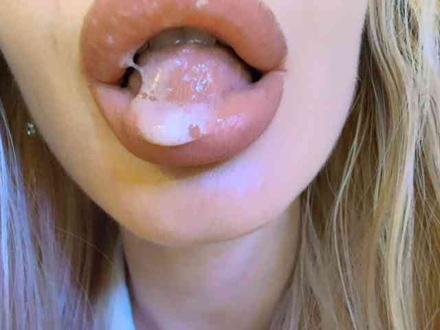 Liliiaxxx webcam