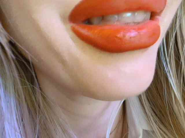Liliiaxxx webcam