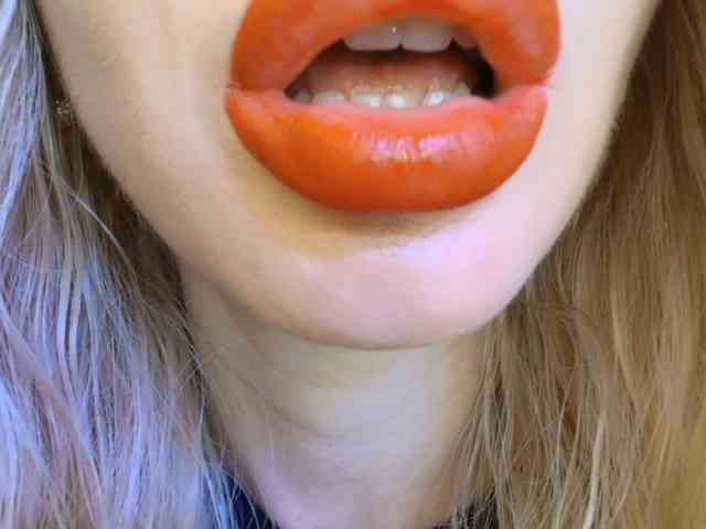 Liliiaxxx webcam
