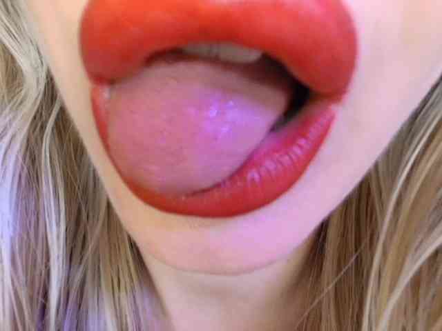 Liliiaxxx webcam