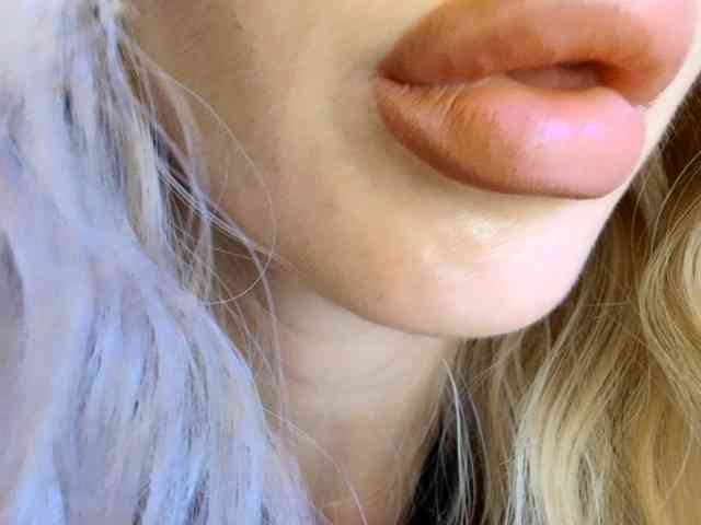 Liliiaxxx webcam