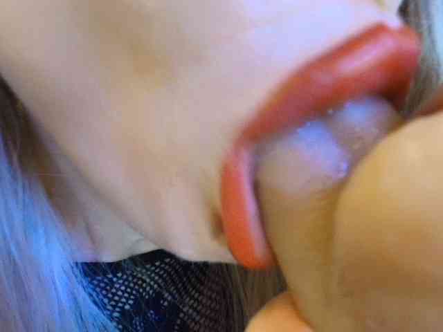 Liliiaxxx webcam