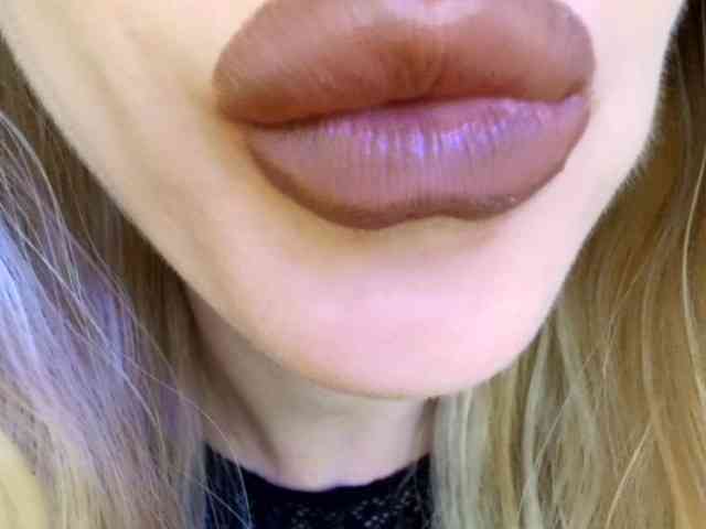 Liliiaxxx webcam