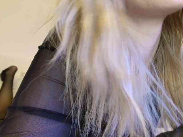 Liliiaxxx webcam
