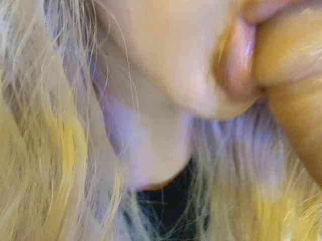 Liliiaxxx webcam