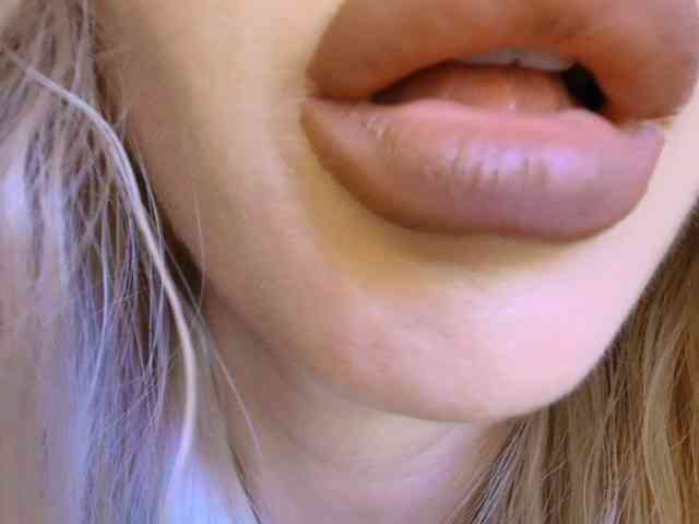Liliiaxxx webcam