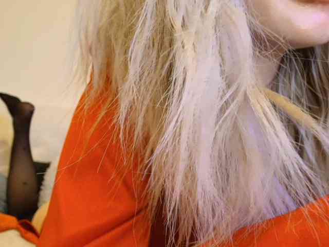 Liliiaxxx webcam