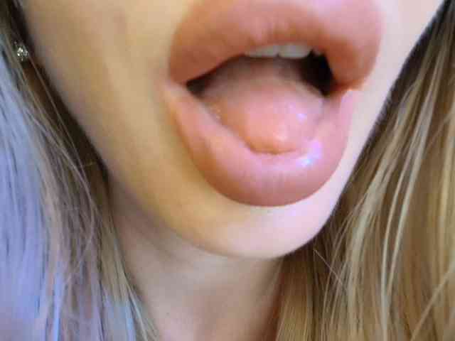 Liliiaxxx webcam