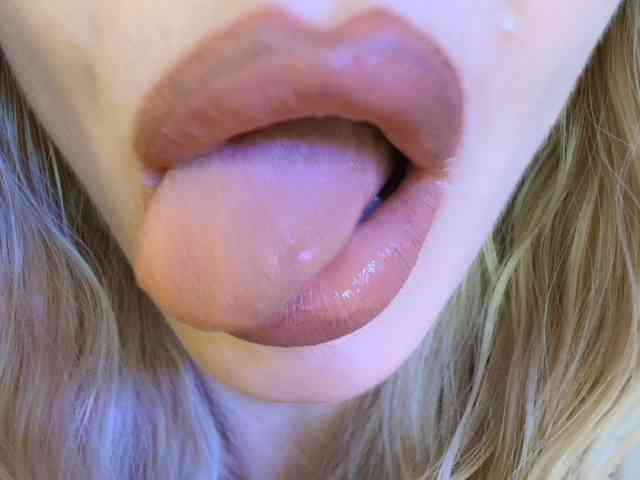 Liliiaxxx webcam