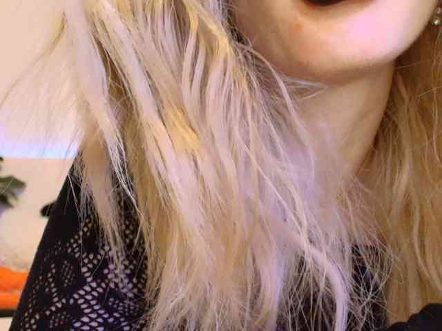 Liliiaxxx webcam