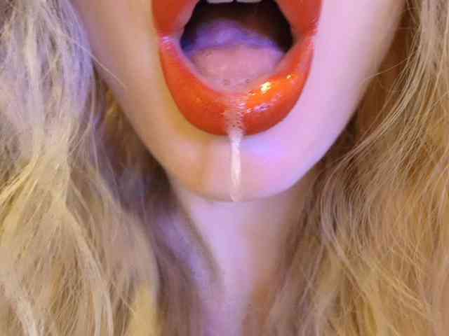 Liliiaxxx webcam