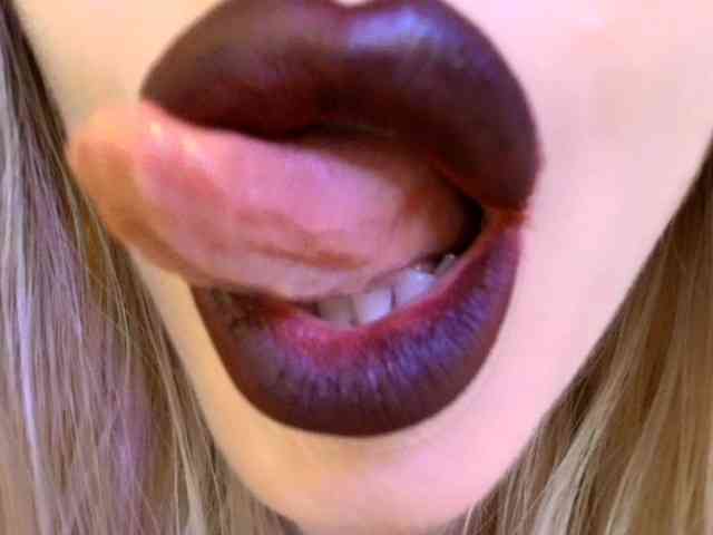 Liliiaxxx webcam