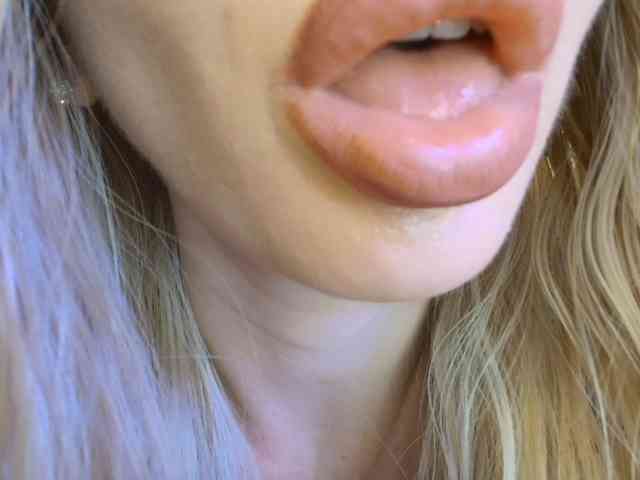 Liliiaxxx webcam