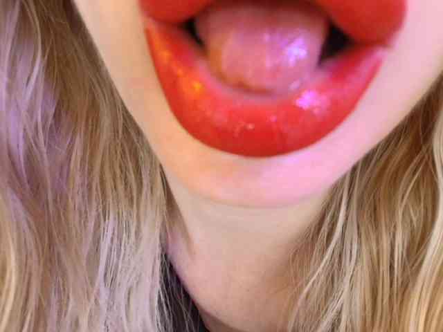 Liliiaxxx webcam