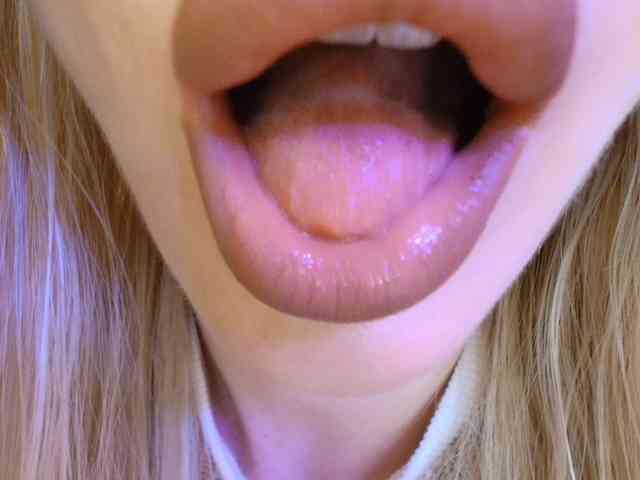 Liliiaxxx webcam