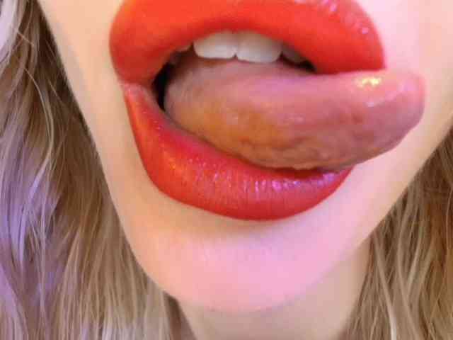 Liliiaxxx webcam