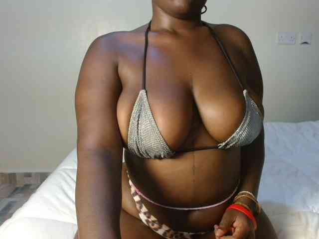 Horny-chocolate webcam